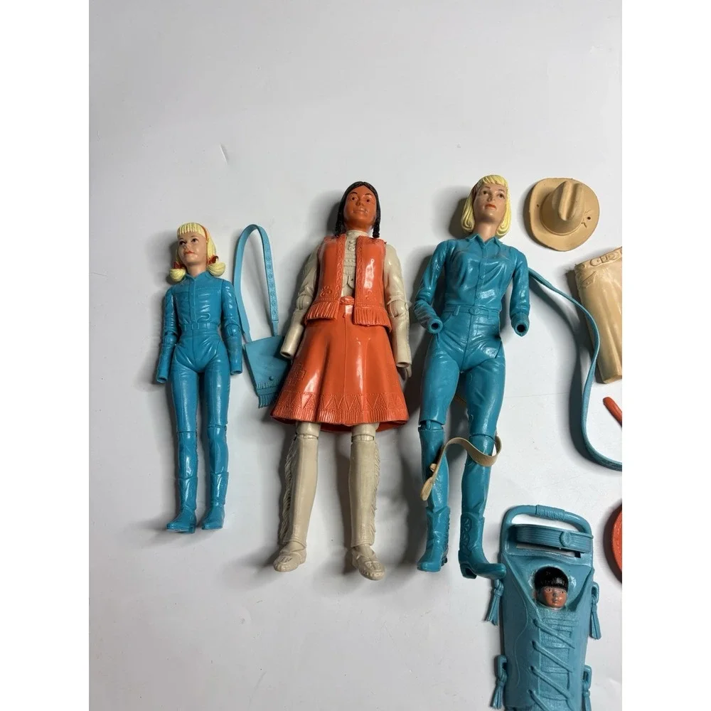 Large Lot Of Vintage West Action Figures And Access Wildflower -Jane - Custer +